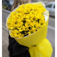 Букет жовтих хризантем